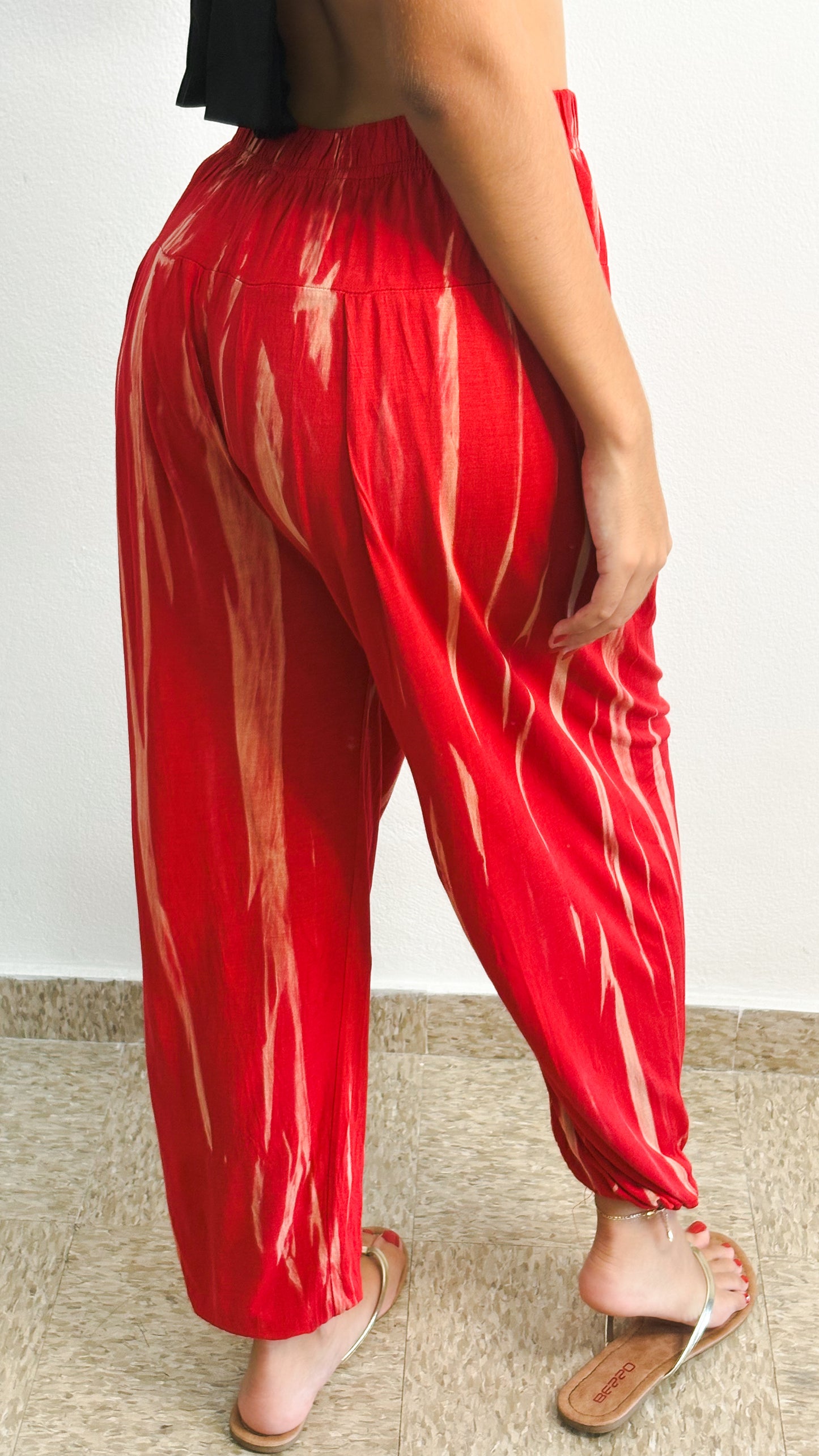 Yara Pant-Red