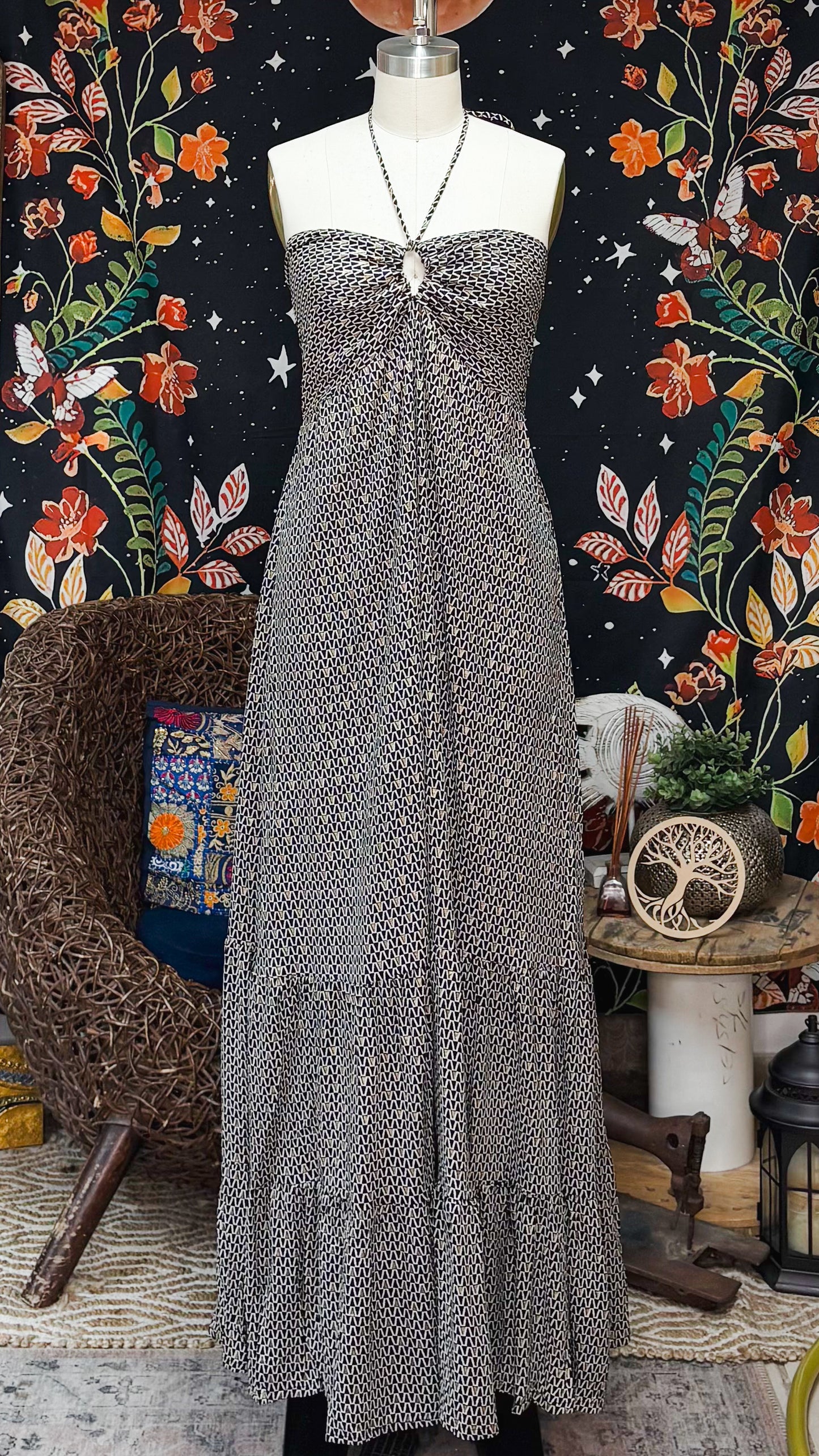 Valeska Dress
