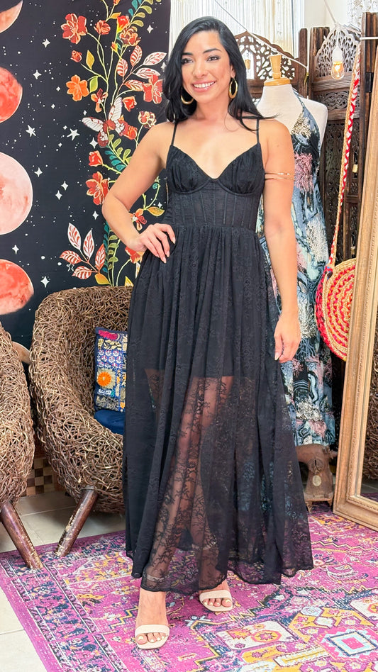Avaleine Maxi Dress-Black