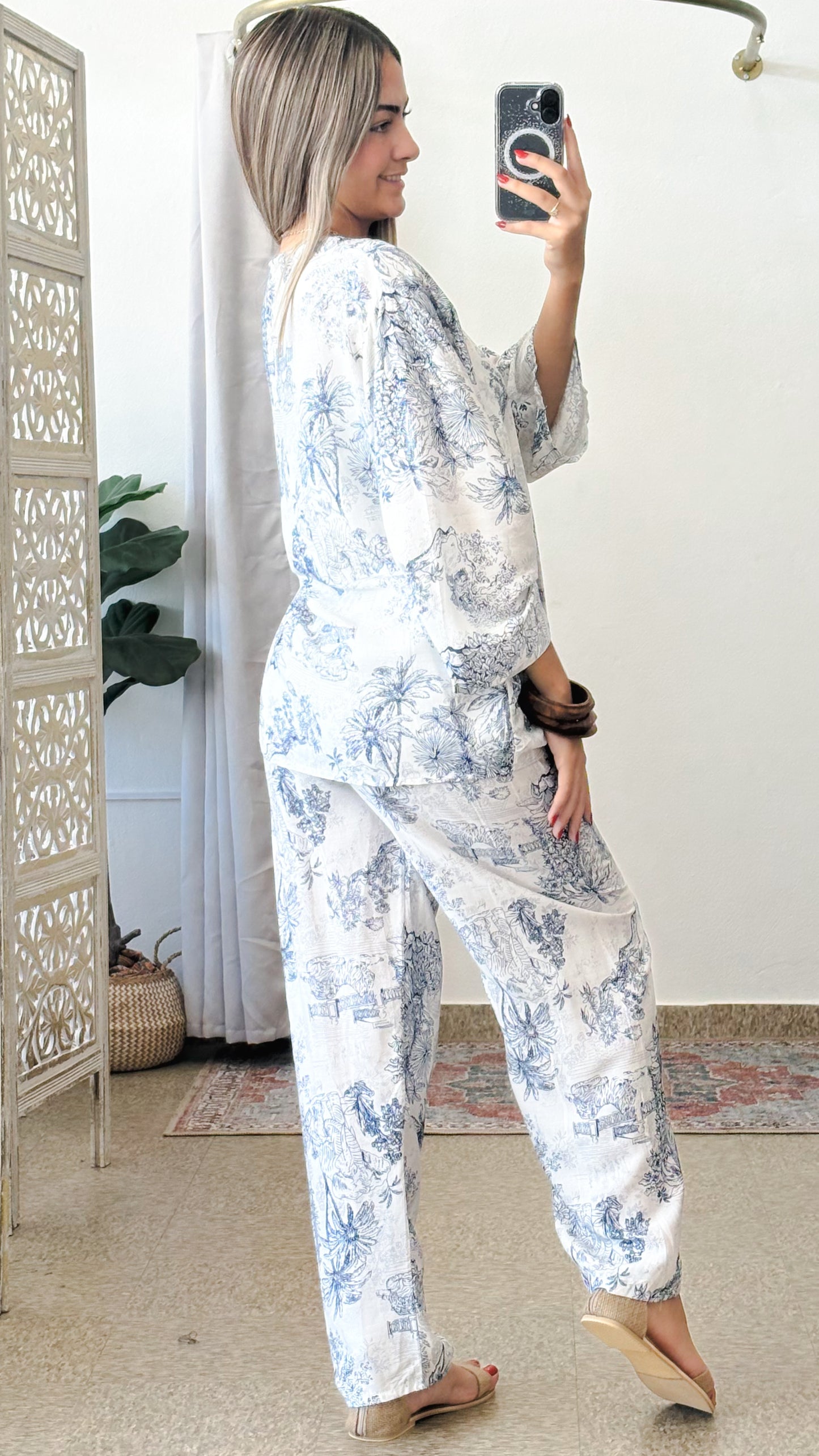 Aroah Top & Pant Set