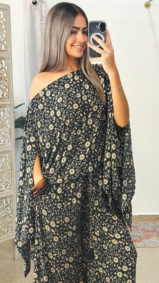 Poncho Top-Black
