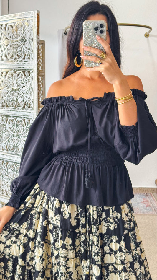Daeva Top Black