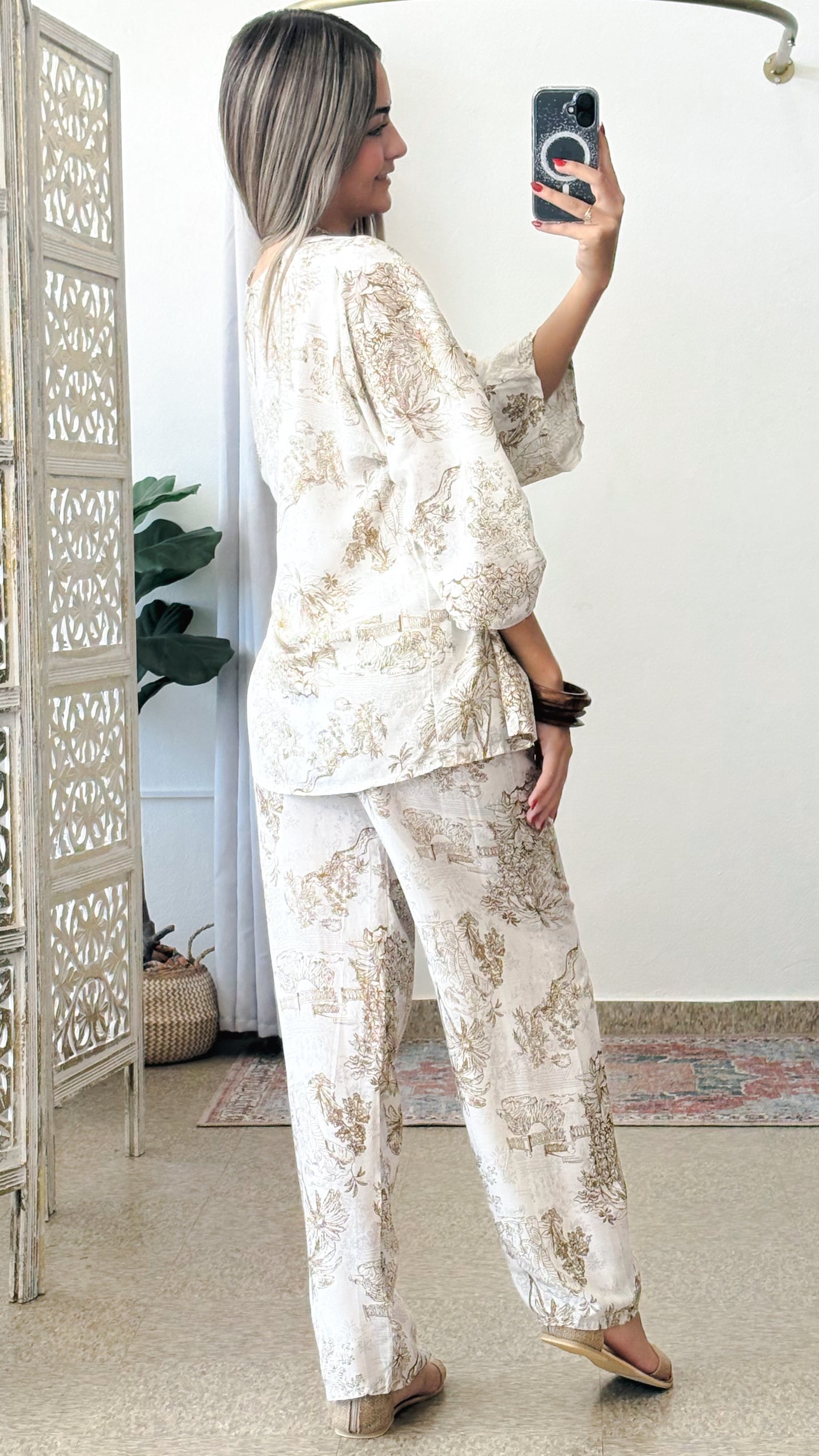Aroah Top & Pant Set