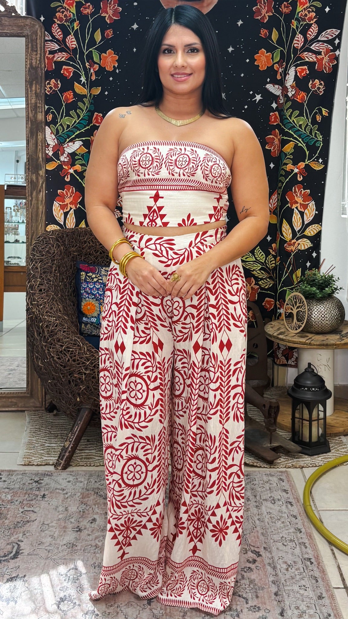 Tahira Set-Red
