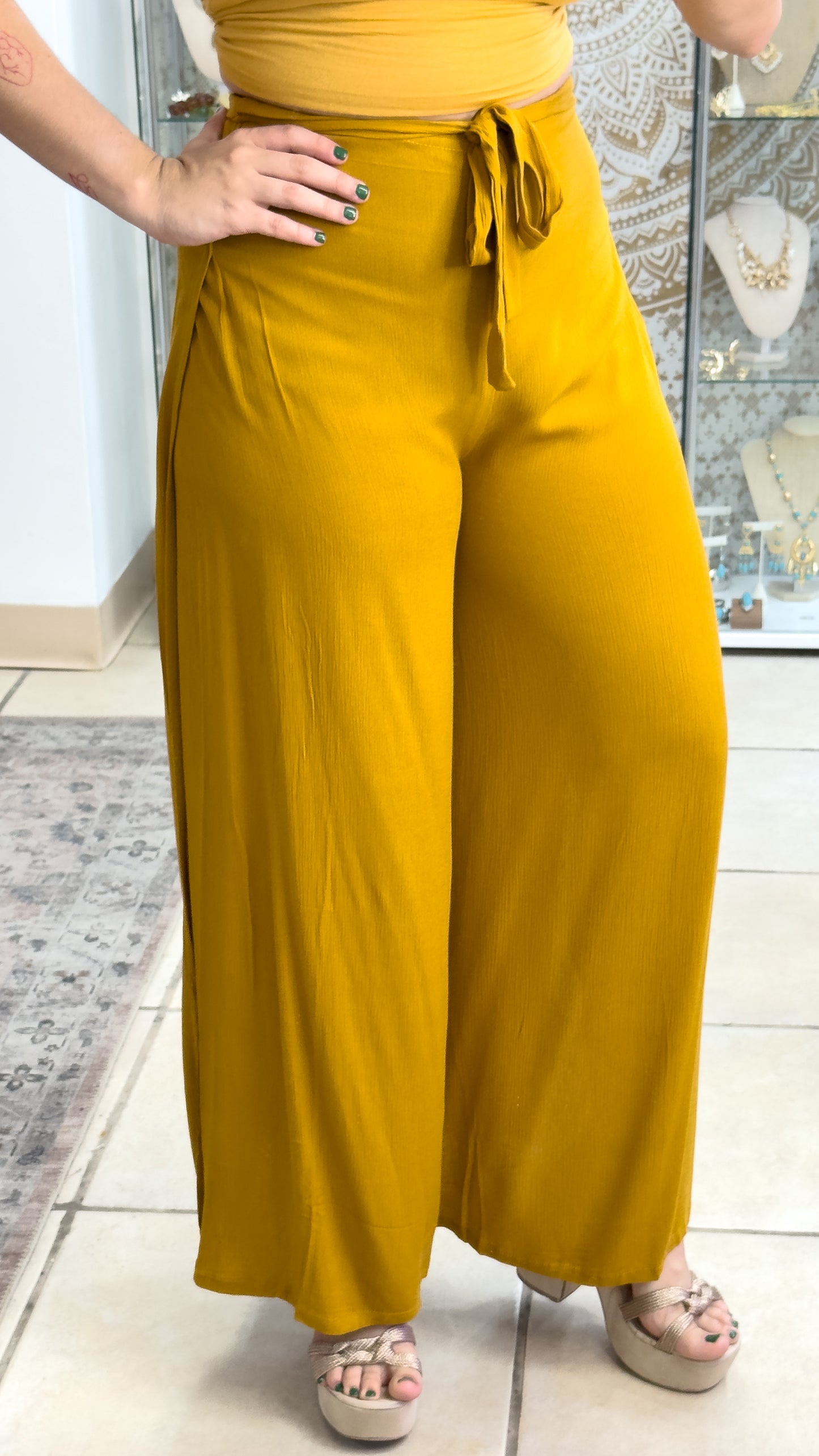 Damage Coralina Pant-Gold
