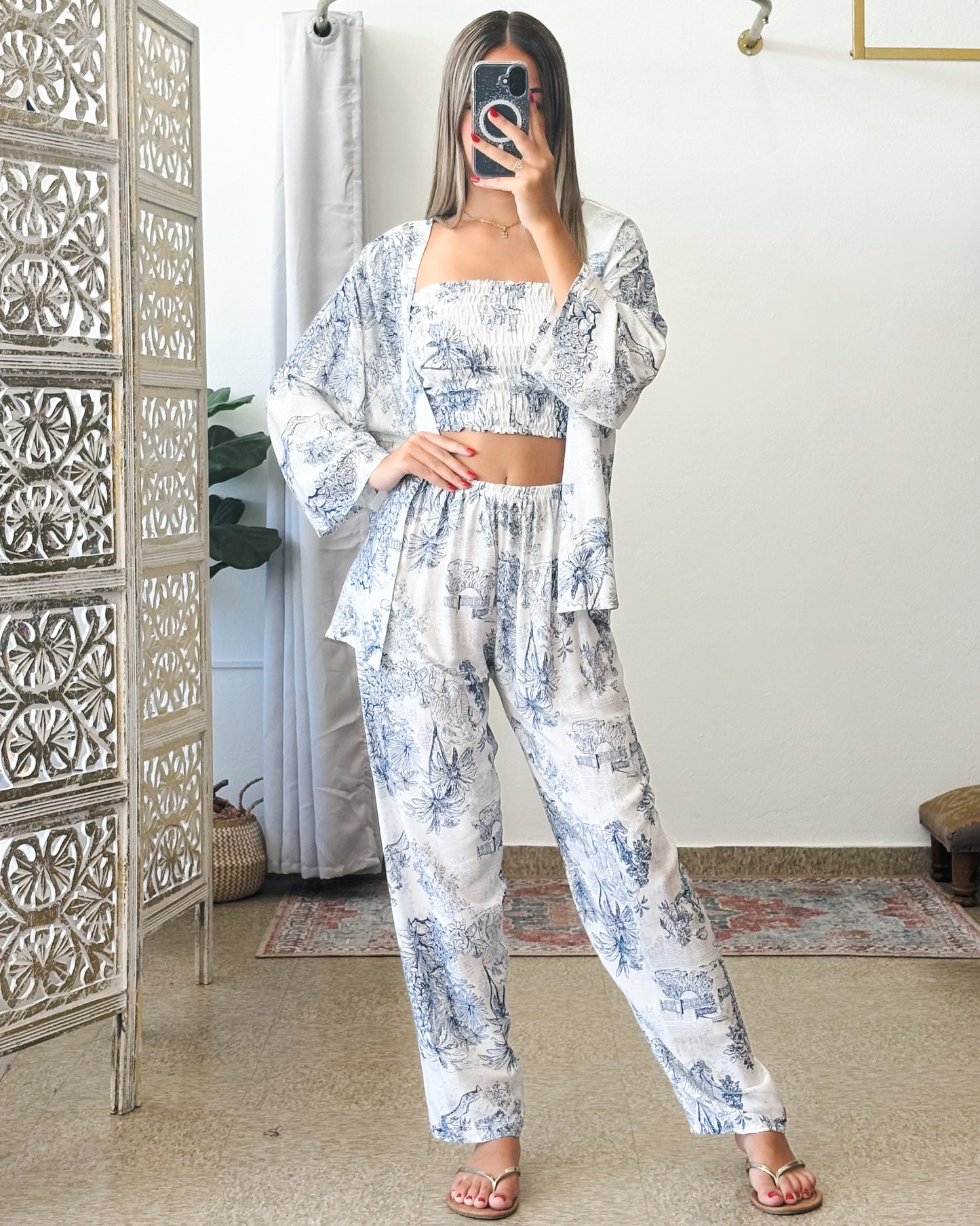 Aroah Top & Pant Set