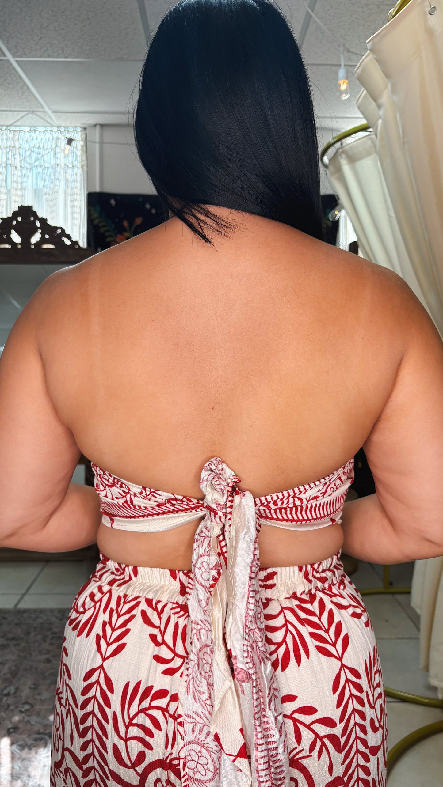 Tahira Set-Red