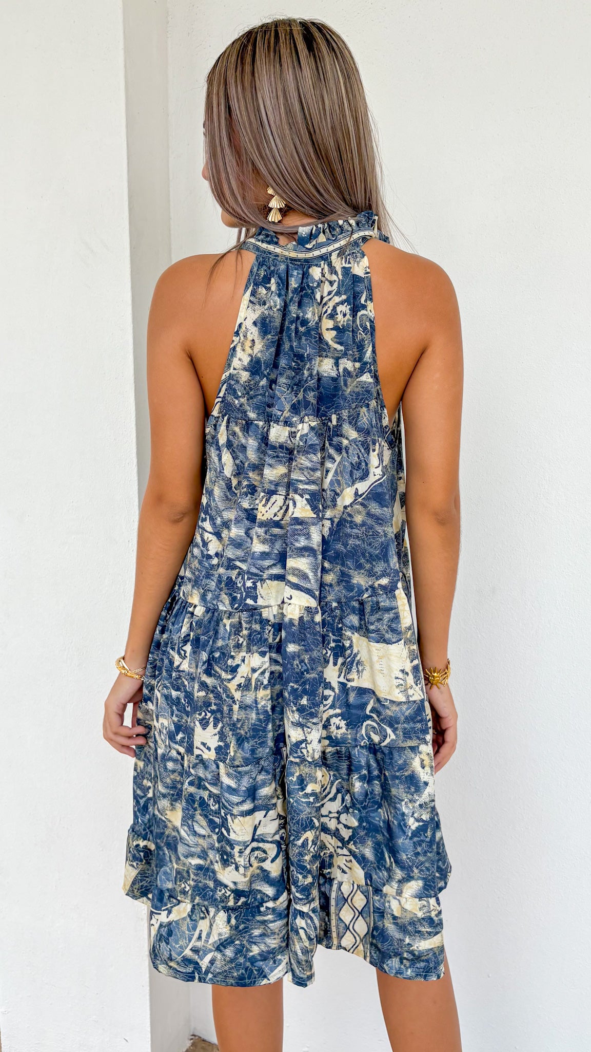 Ruffle Neck Short Dress