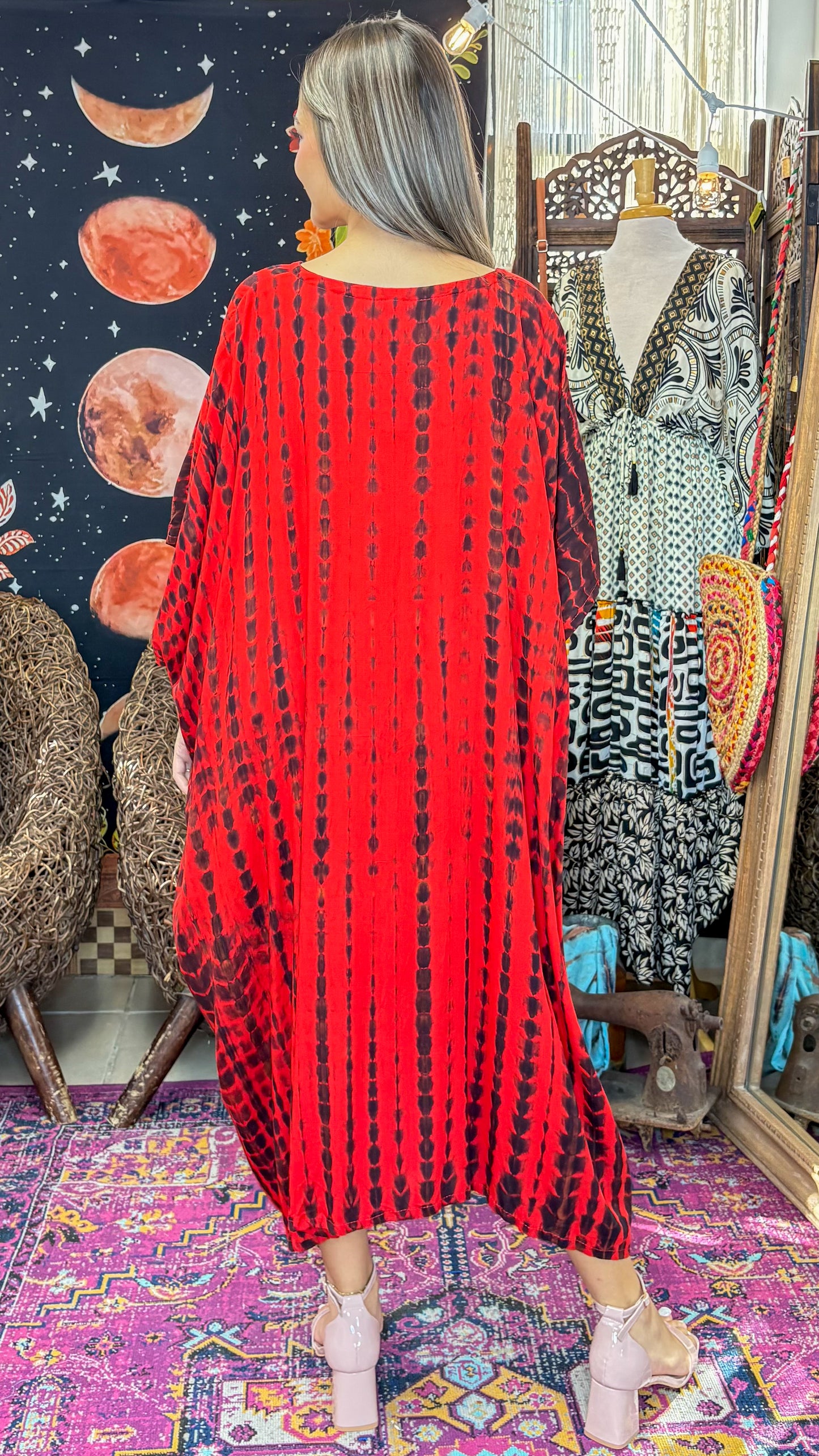 Noa Kaftan Midi Dress-Red